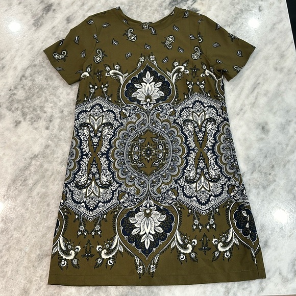Abercrombie & Fitch medium dress - Picture 1 of 2